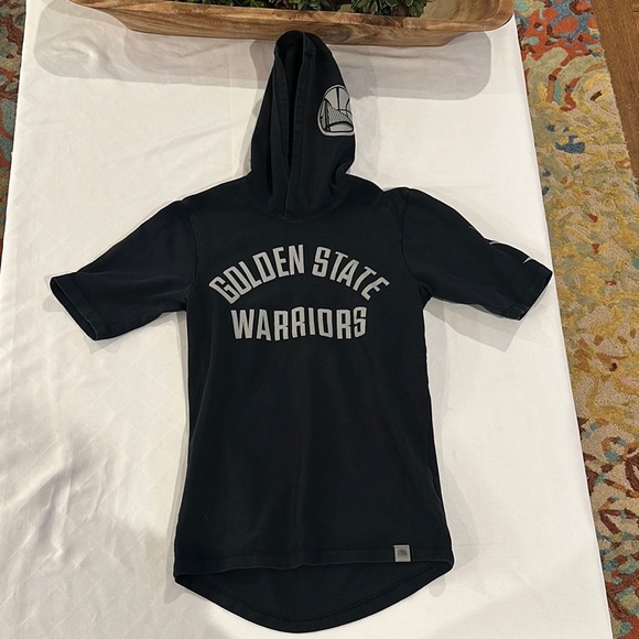 Nike NBA Golden State Warriors Short Sleeve Hooded T tee Shirt 876760-010 XS EUC - Picture 1 of 7